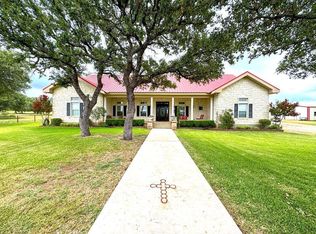 9445 State Highway 71, Fredonia, TX 76842