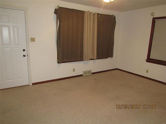 4th image of 1727 Ferguson Ave