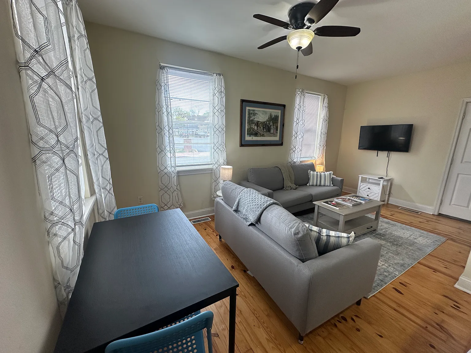 1 bed, $1,600 — Photo 2