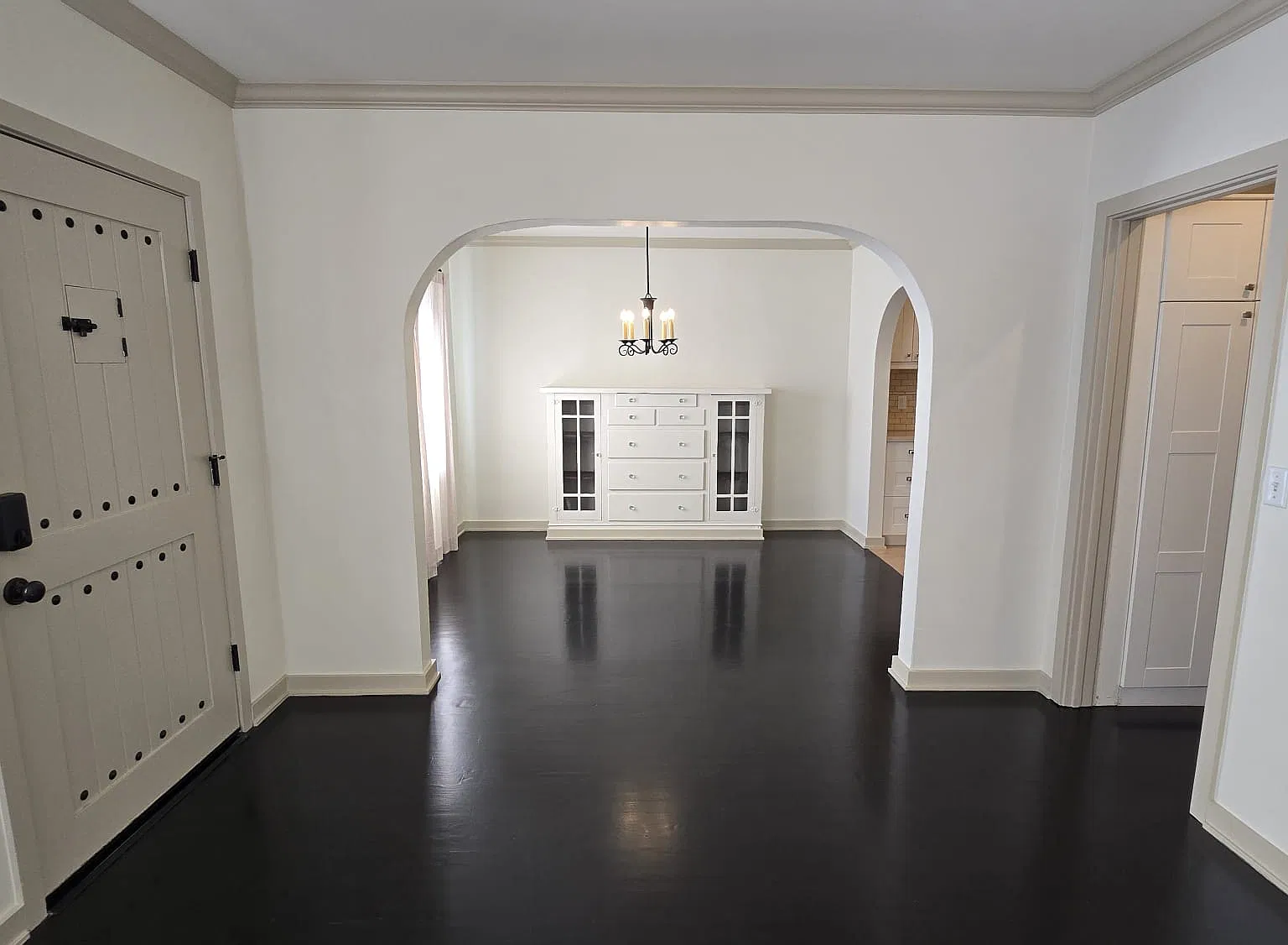 1 bed, 650 sqft, $2,500 — Photo 1