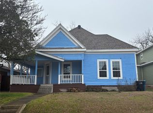 720 W Gandy St, Denison, TX 75020