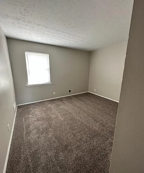 4342 Newport Rd — Photo 4