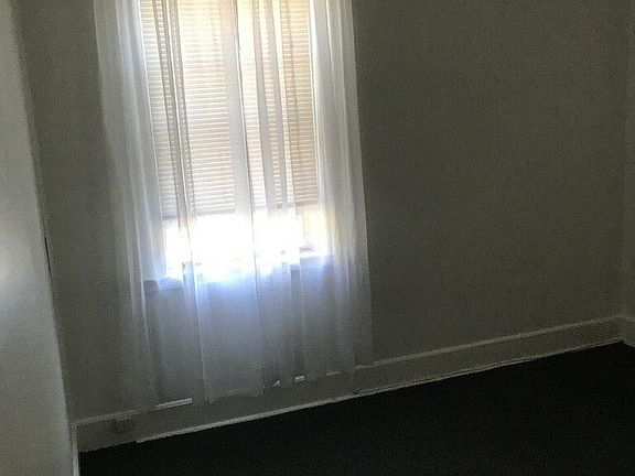 4th image of 30 Melville Pl