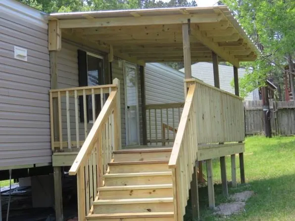 13907 Anchor Ct, Willis, TX 77318