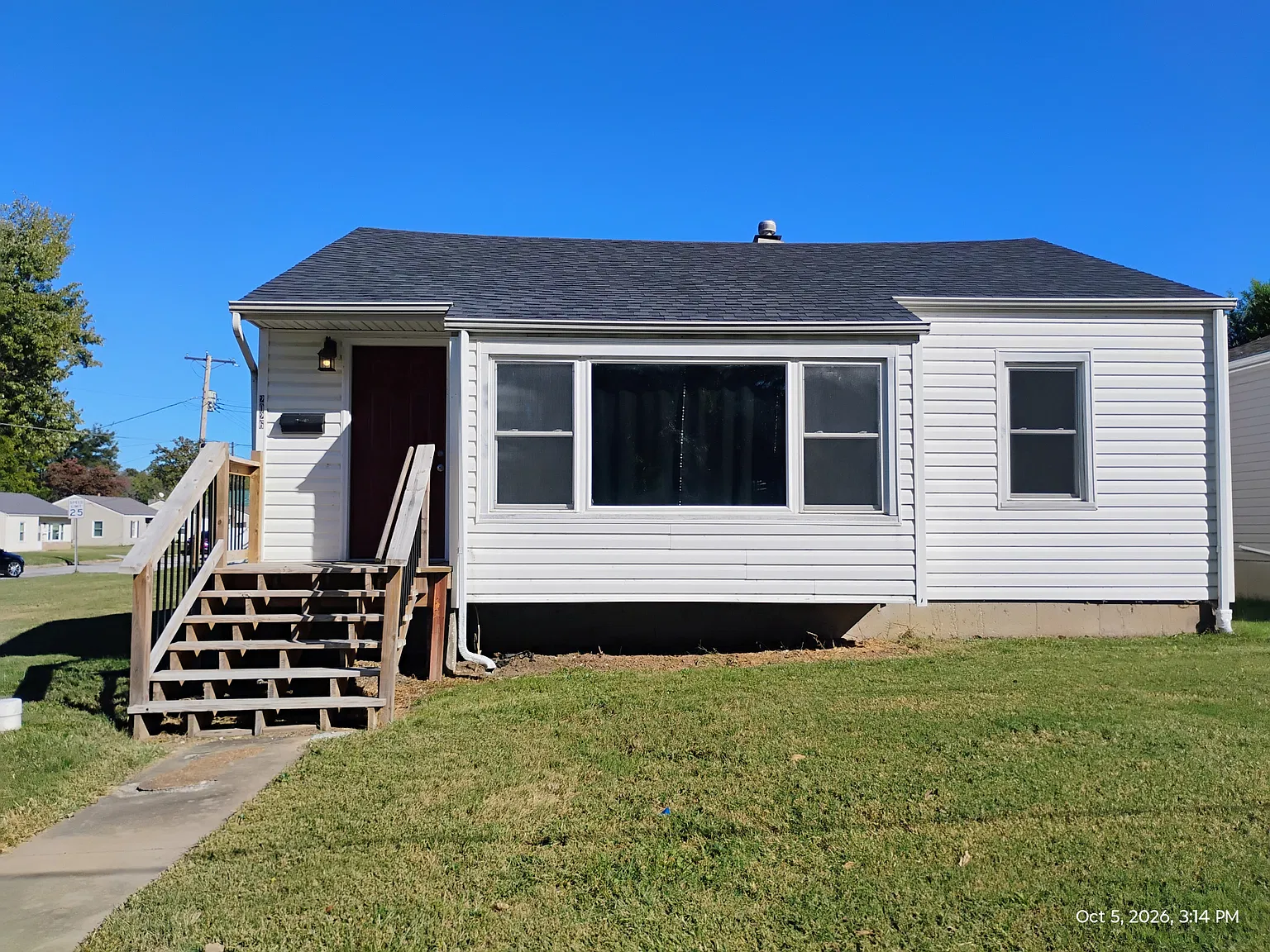 2 bed, 892 sqft, $1,450 — Photo 2