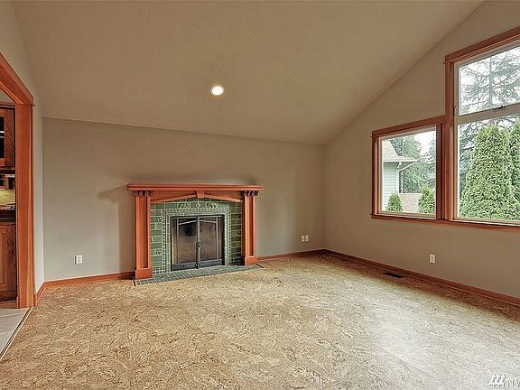 4th image of 16605 63rd Ave W
