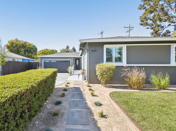 1651 Glazier Dr, Concord, CA 94521