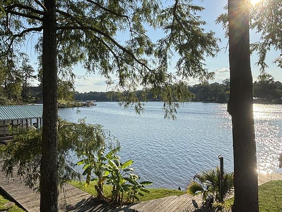 4th image of 15495 Dunns Bridge Rd