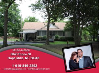 3843 Stone St, Hope Mills, NC 28348