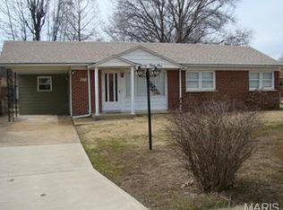 9051 Big Chief Dr, Saint Louis, MO