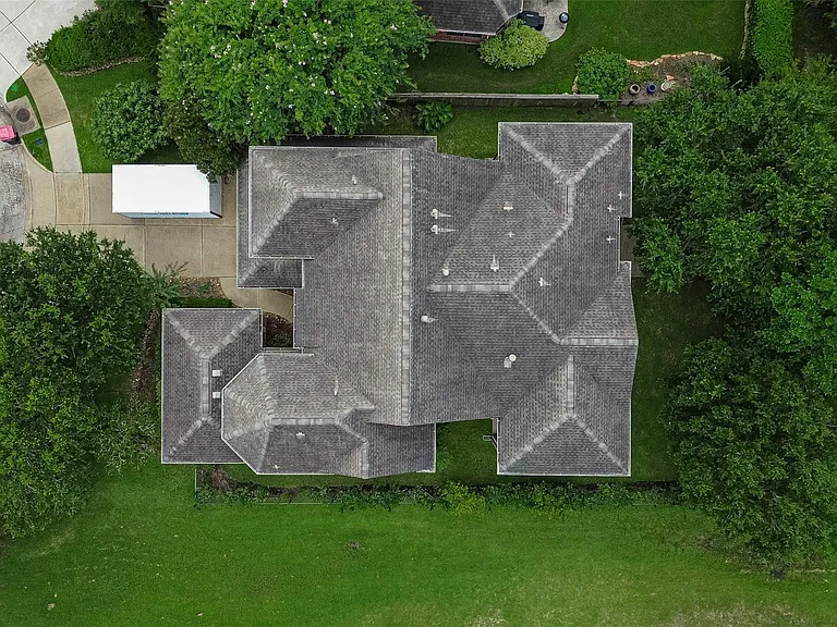 8602 Two Sisters Ct — Photo 43