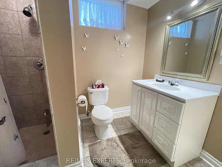 176 Kingsview Dr #BASEMENT — Photo 8