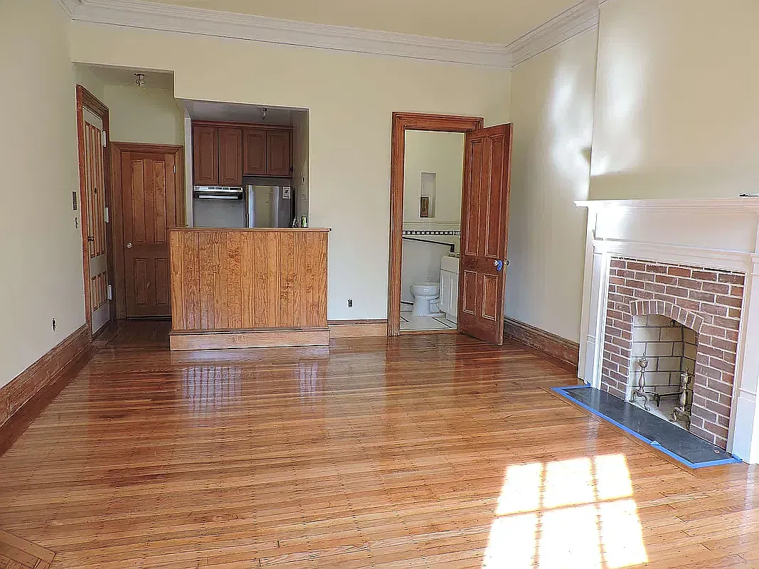 64 Clark Street — Photo 3