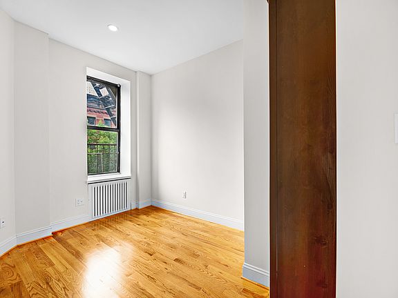 5th image of 358 W 45th St APT 4B