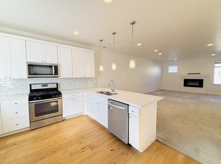 3883 S Komenda Ct, Millcreek, UT 84124