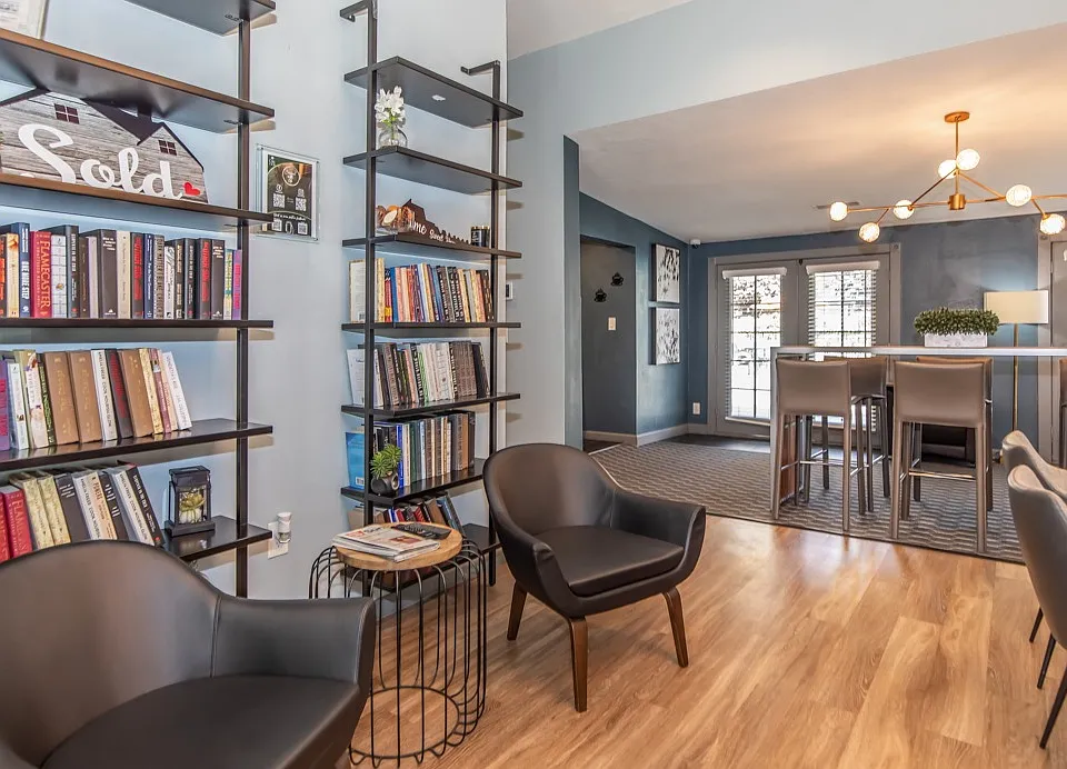 Oak View Apartments