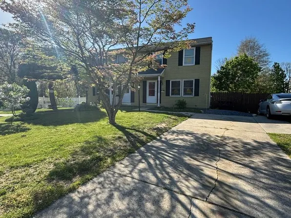 8041 Bosley Ct, Glen Burnie, MD 21061