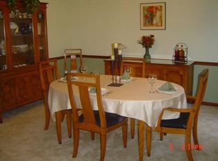 15932 Elmsford Ct, Granger, IN