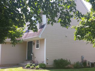 205 Azalea Cir, Royersford, PA 19468