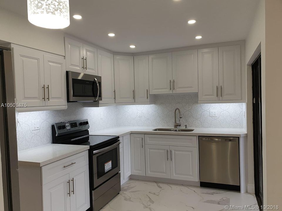 2nd image of 8950 SW 149th Pl