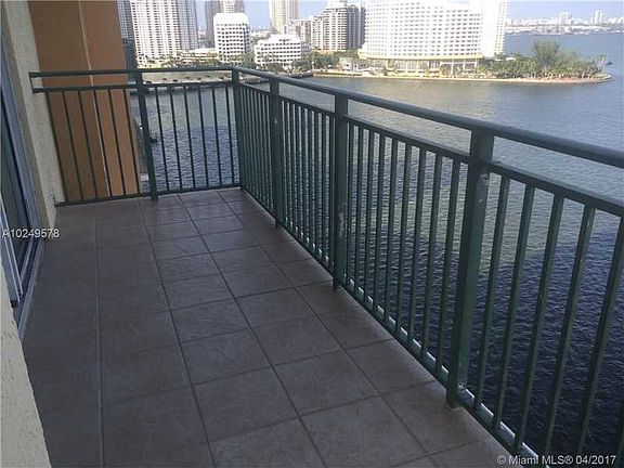 4th image of 1155 Brickell Bay Dr APT 1511
