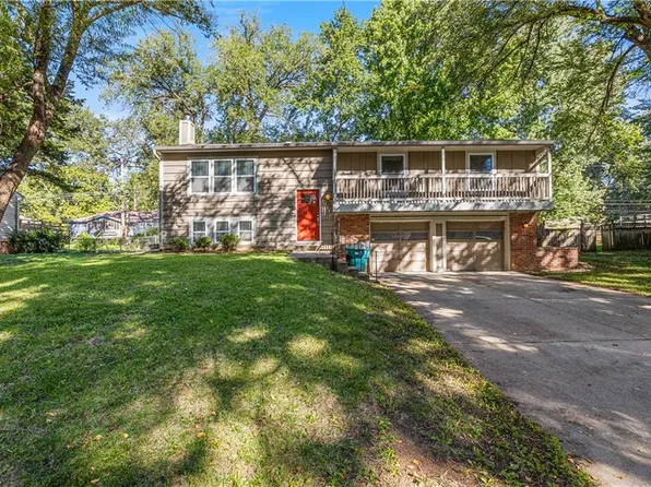 10310 W 89th St, Overland Park, KS 66214
