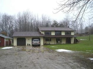 9680 Enzian Rd, Delton, MI 49046