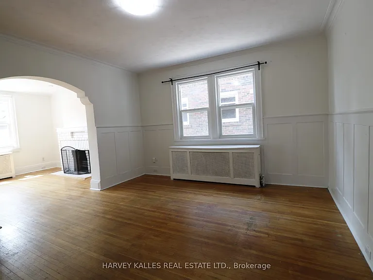 6 Poplar Plains Cres #MAIN — Photo 7