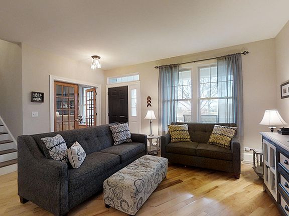 3rd image of 1822 Neuway Ln