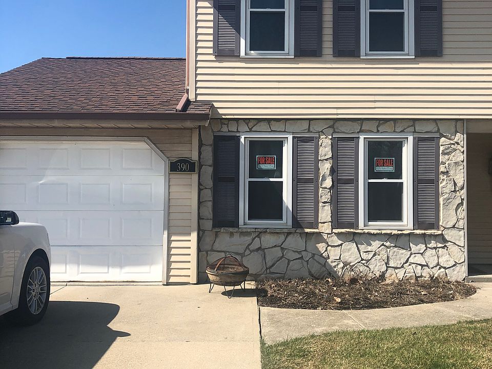 1st image of 390 Independence Ct