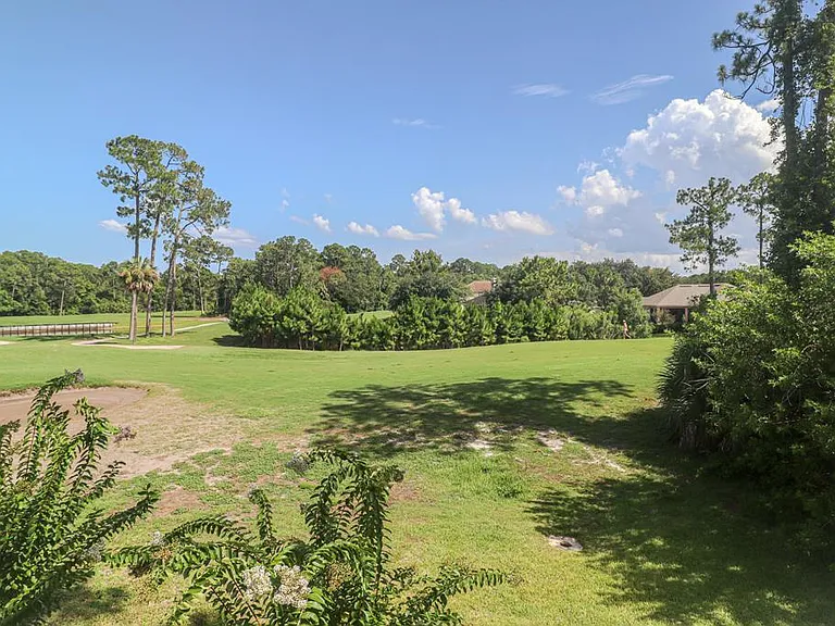 540 Florida Club Blvd #540 — Photo 32