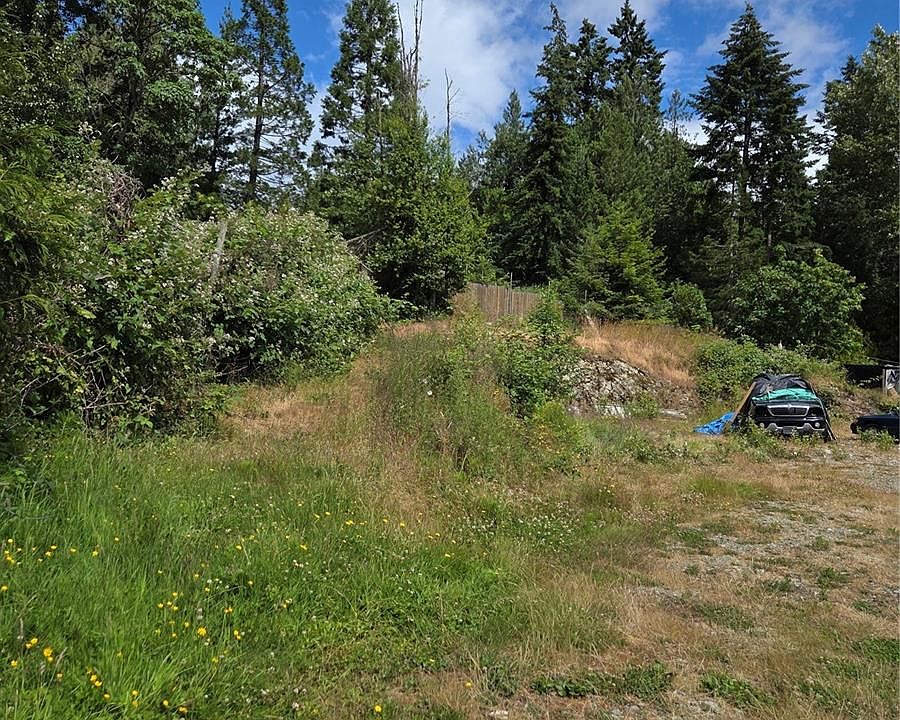 1st image of 1824 Swartz Bay Rd