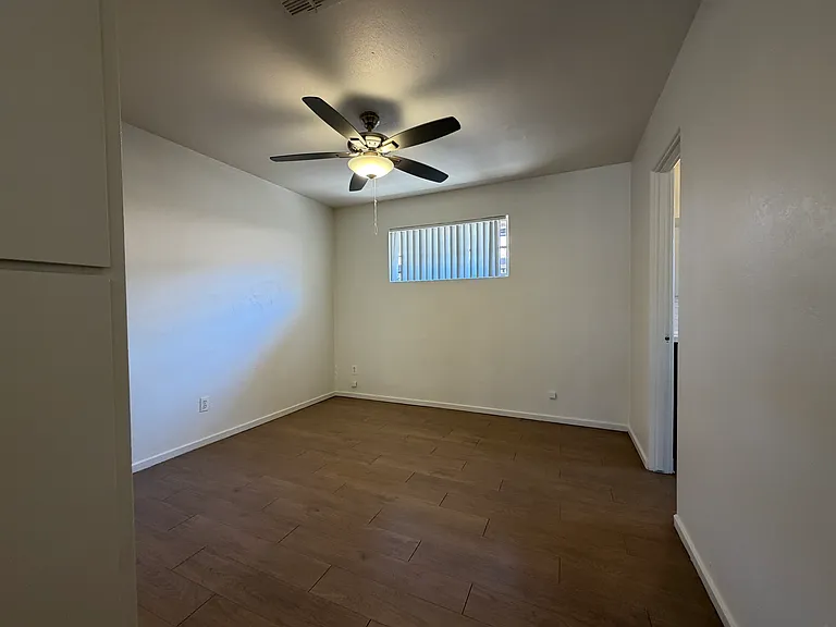 4420 N 8th Ave #3 — Photo 7