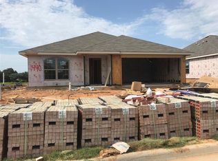 1440 Eagle Nest Dr, Azle, TX 76020