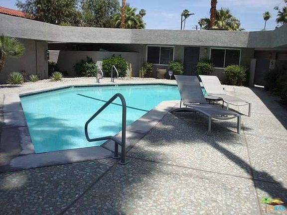 5th image of 230 E Avenida Olancha APT 4