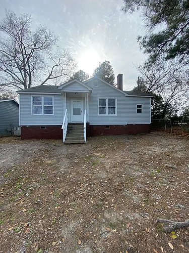 1212 Johnson Ave Photo 1