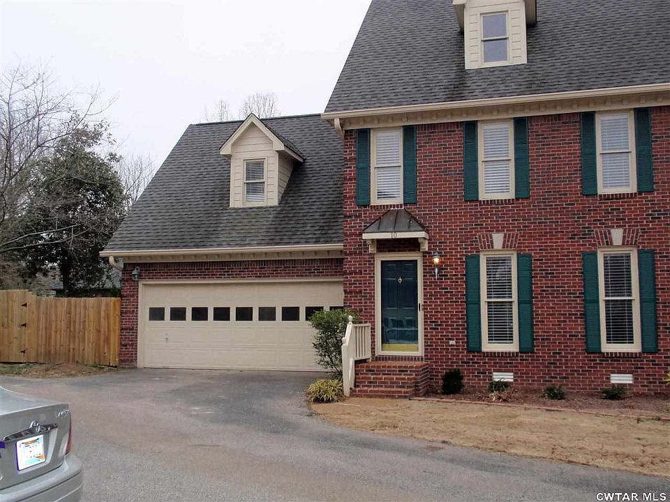 1st image of 10 Hillshire Dr