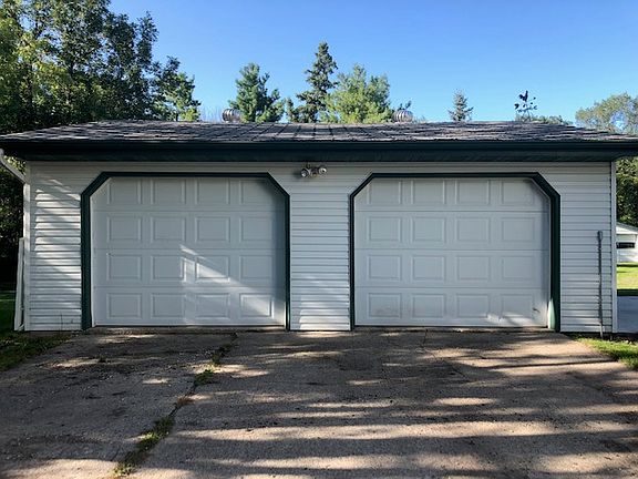 Double detached garage