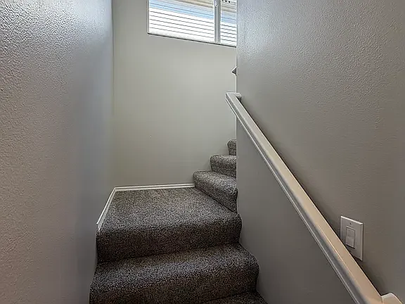 5950 31st Ave SW — Photo 5