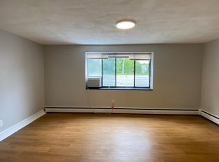 210 Babcock St #17, Brookline, MA 02446