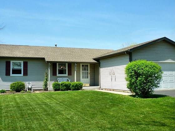 2nd image of 308 Pin Oak Dr