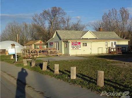 2nd image of 23 6th St W