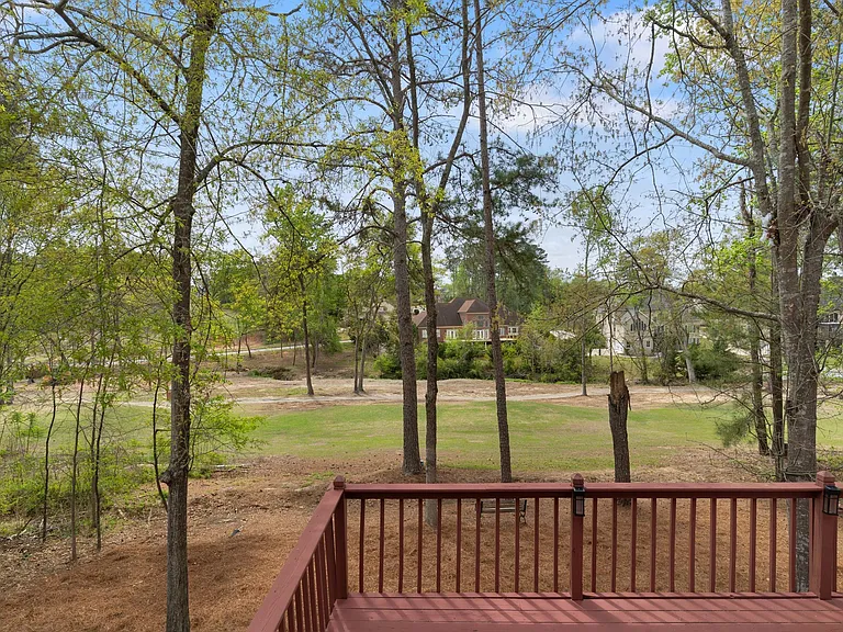 806 Willow Lake Dr — Photo 19