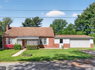 2398 Arlington St, York, PA 17402