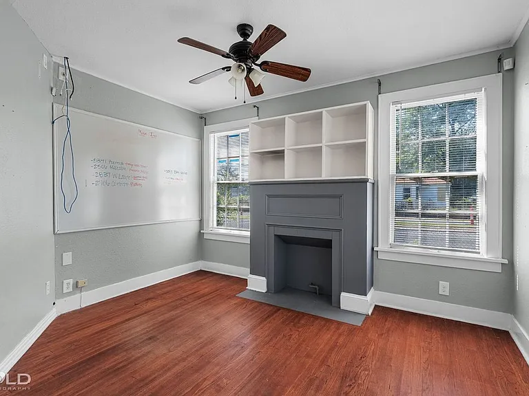 2661 Murray St — Photo 21