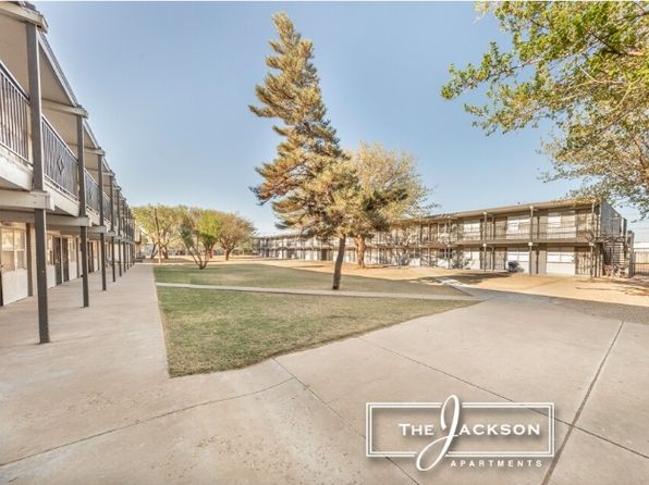 102 & 120 Waco Ave #W103