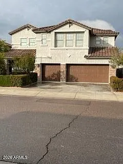 5 bed, 3.5 bath, 4070 sqft, $3,300 — Photo 1