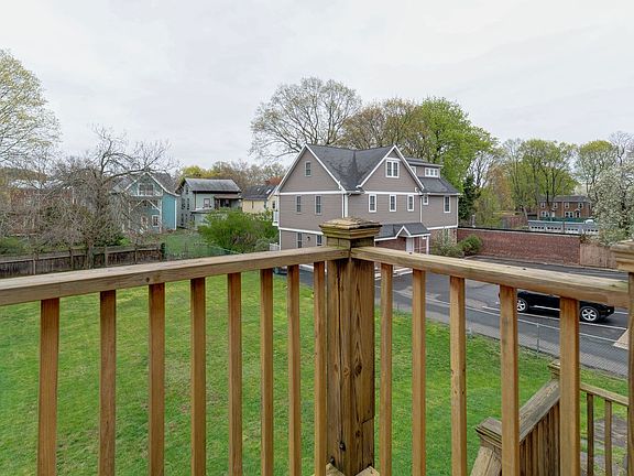 3rd image of 295 Humphrey St #2R