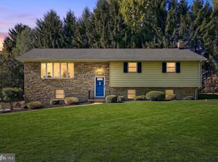 420 School Rd, York, PA 17407