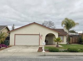 701 Clearview Dr, Hollister, CA 95023